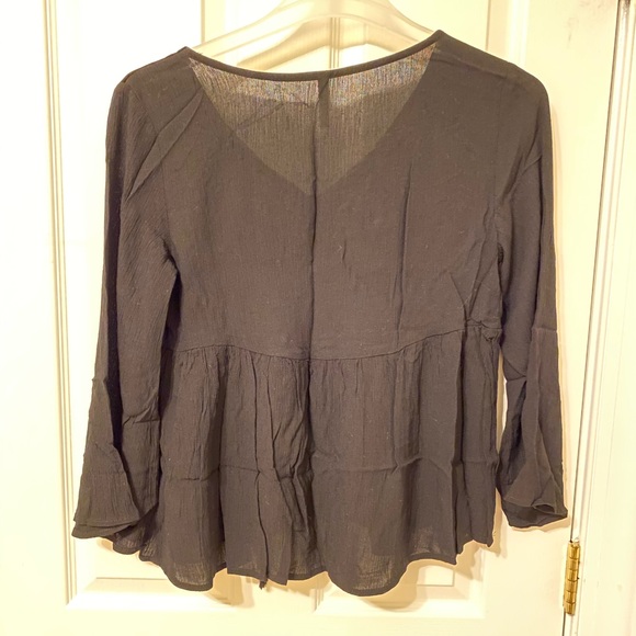 Target Blouse - Picture 3 of 3